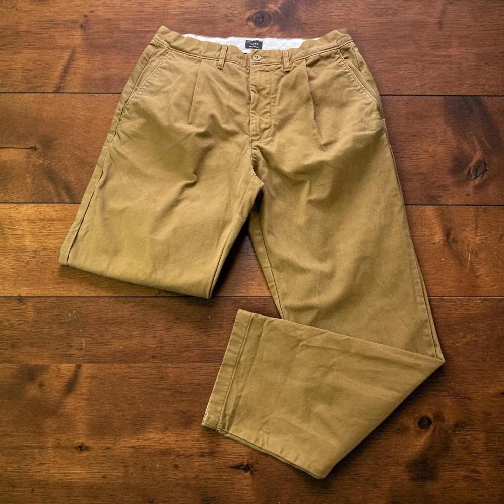 J.Crew Pleated Relaxed Chino Pants Mens 32x32 Dark Khaki Brown Flap Pockets